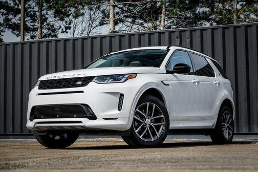 Fuji White 2025 Land Rover Discovery Sport S