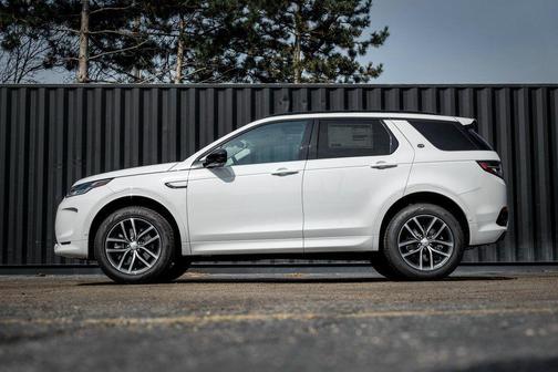 2025 Land Rover Discovery Sport S