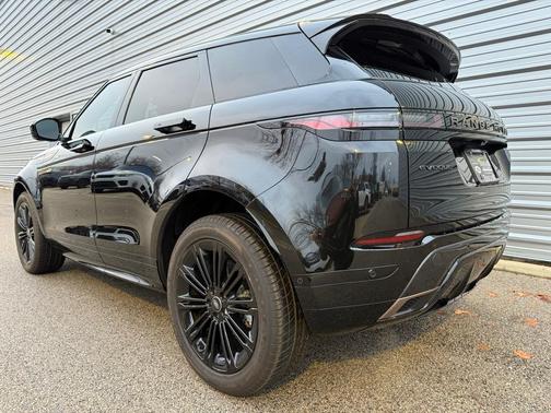 2024 Land Rover Range Rover Evoque Dynamic SE