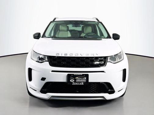 Fuji White 2025 Land Rover Discovery Sport S