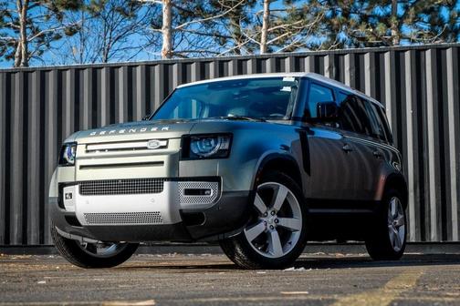 2024 Land Rover Defender P500 SE
