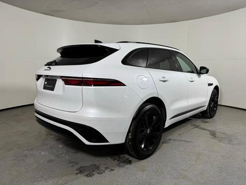 2025 Jaguar F-PACE P250 R-Dynamic S