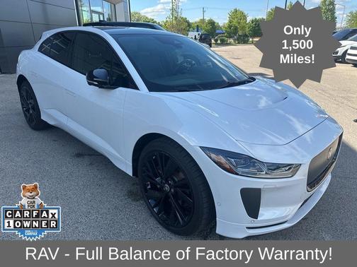 Ostuni Pearl White 2024 Jaguar I-PACE R-Dynamic HSE