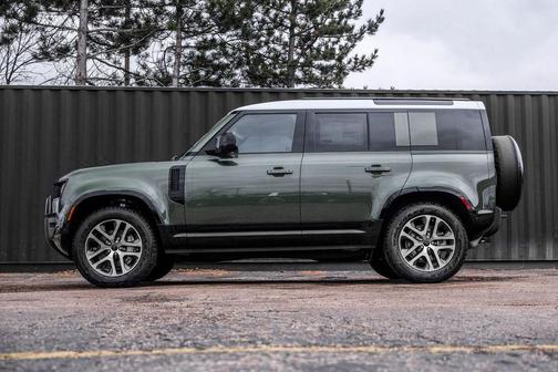 2026 Land Rover Defender P400 X-Dynamic SE