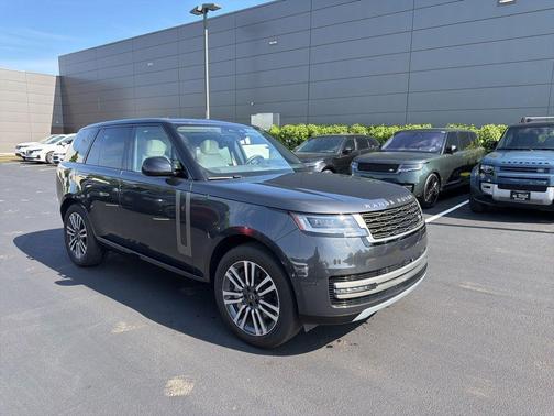 Carpathian Grey 2024 Land Rover Range Rover P530 SE