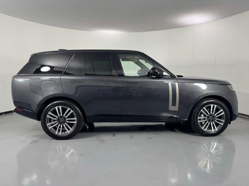 Carpathian Grey 2024 Land Rover Range Rover P530 SE