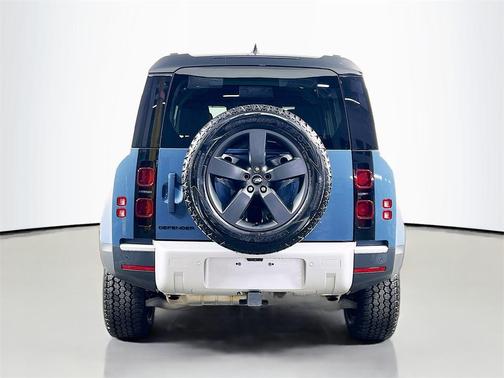 2024 Land Rover Defender 110 S