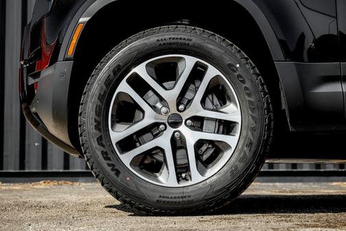 Santorini Black 2026 Land Rover Defender P300 S