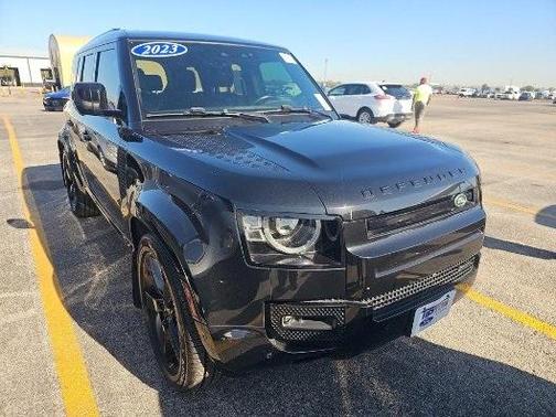 2023 Land Rover Defender 110 X-Dynamic SE