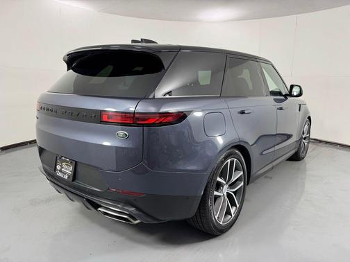 Varesine Blue 2023 Land Rover Range Rover Sport SE