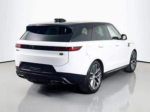 2023 Land Rover Range Rover Sport SE