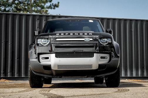 2025 Land Rover Defender P300