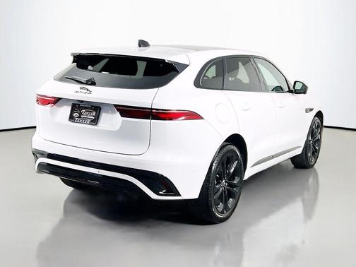 Fuji White 2025 Jaguar F-PACE P250 R-Dynamic S