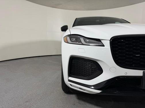 2026 Jaguar F-PACE P250 R-Dynamic S