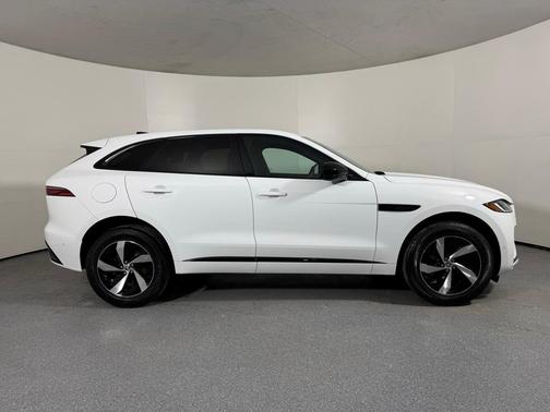 2026 Jaguar F-PACE P250 R-Dynamic S
