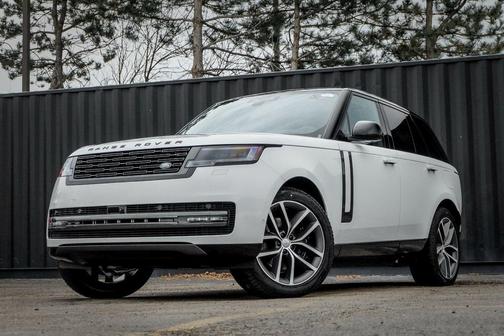 2025 Land Rover Range Rover P550e SE