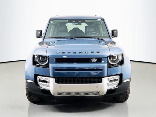 2024 Land Rover Defender P300