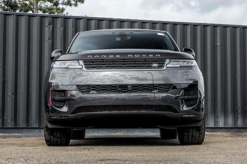 2025 Land Rover Range Rover Sport P360 SE