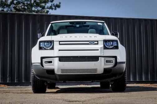 2025 Land Rover Defender P300