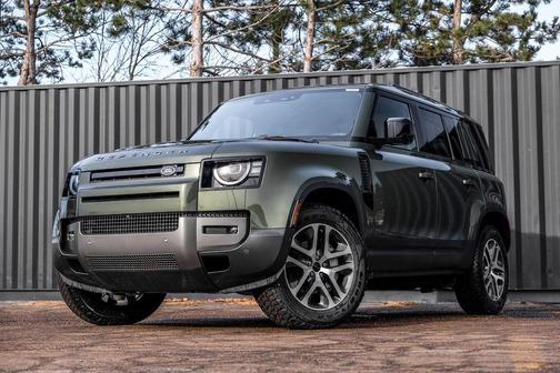 2026 Land Rover Defender P300 S