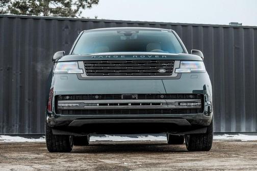 2026 Land Rover Range Rover P400 SE 7 Seat