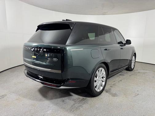 2023 Land Rover Range Rover P400 SE