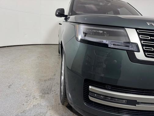 2023 Land Rover Range Rover P400 SE