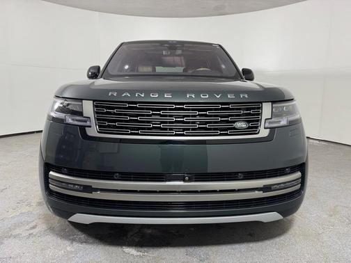 2023 Land Rover Range Rover P400 SE