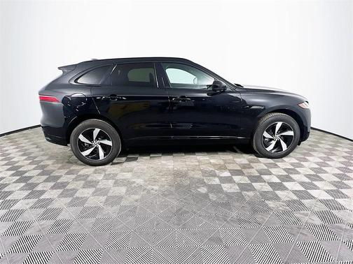 2024 Jaguar F-PACE P250 R-Dynamic S