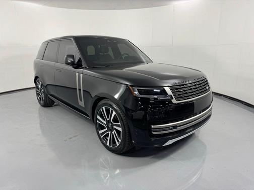 Santorini Black 2024 Land Rover Range Rover P530 SE