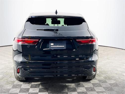 2025 Jaguar F-PACE P250 R-Dynamic S
