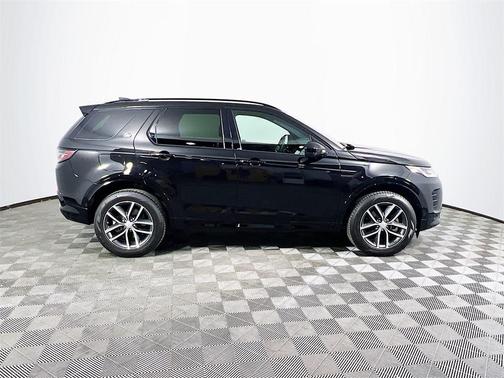 2025 Land Rover Discovery Sport Dynamic SE