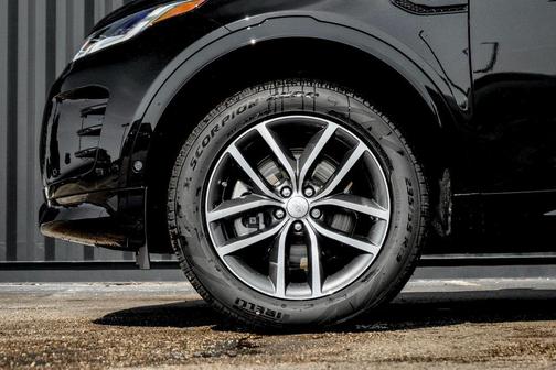 2025 Land Rover Discovery Sport Dynamic SE