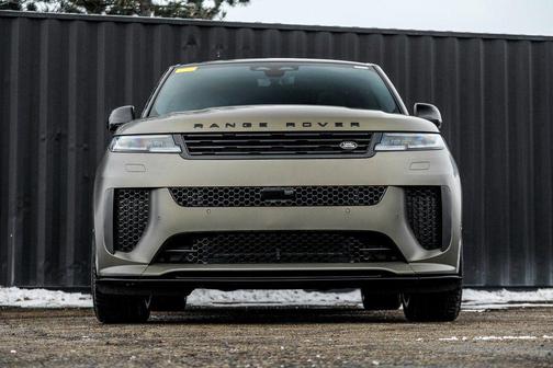 2024 Land Rover Range Rover Sport SV Edition One Carbon Bronze