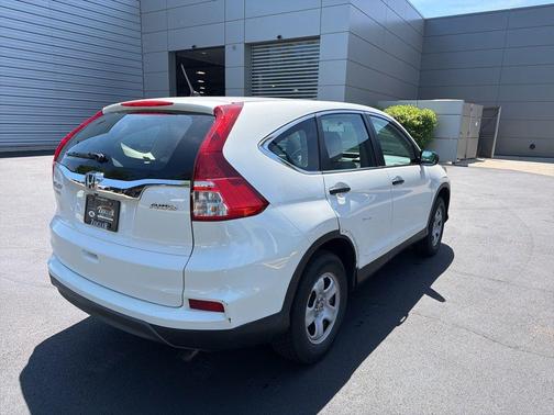White 2015 Honda CR-V LX