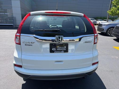 White 2015 Honda CR-V LX