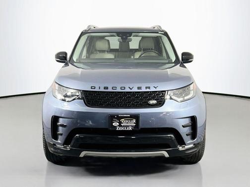 Byron Blue 2020 Land Rover Discovery Landmark