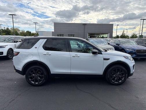 Yulong White 2019 Land Rover Discovery Sport Landmark