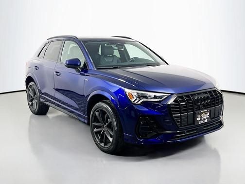 2023 Audi Q3 45 S line Premium
