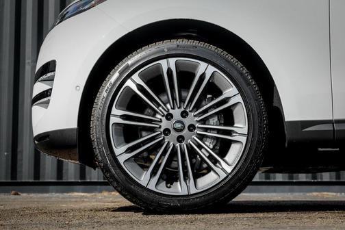 2025 Land Rover Range Rover Sport P360 SE