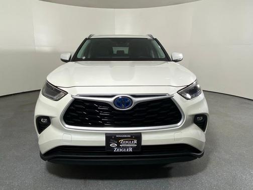 2021 Toyota Highlander Hybrid XLE