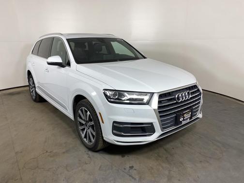 2018 Audi Q7 2.0T Premium Plus