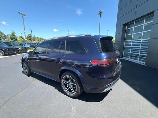 Obsidian Black Metallic 2022 Mercedes-Benz GLS 450 4MATIC