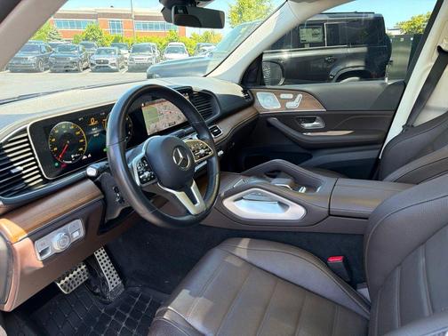 Obsidian Black Metallic 2022 Mercedes-Benz GLS 450 4MATIC