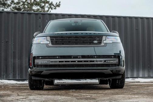 2026 Land Rover Range Rover P400 SE