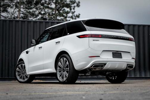 2025 Land Rover Range Rover Sport P400 Dynamic SE