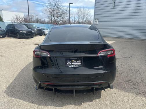 Black 2021 Tesla Model Y Performance