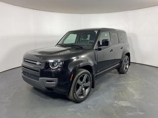 2023 Land Rover Defender 110 V8