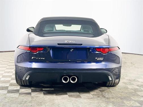 2019 Jaguar F-TYPE Base