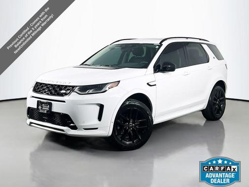 Fuji White 2024 Land Rover Discovery Sport Core S